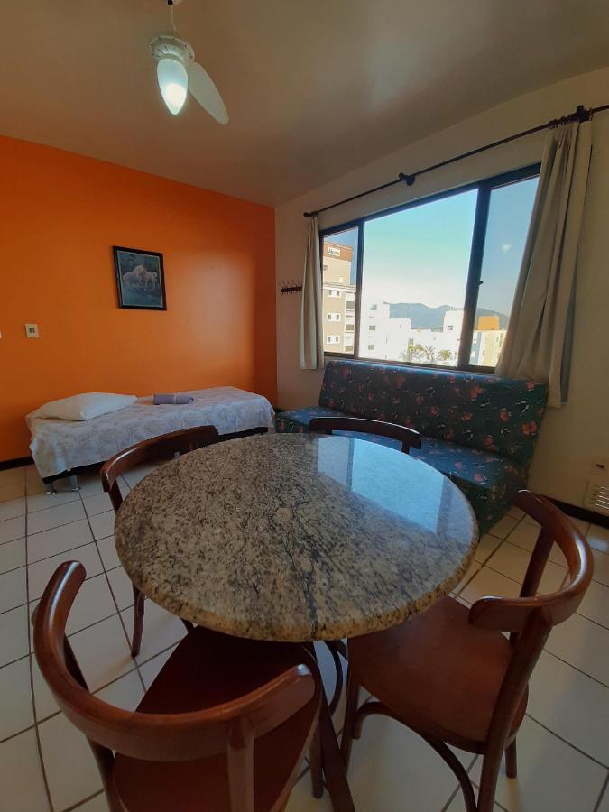 Apartamento Residencial Salinas Governador Celso Ramos Exterior foto